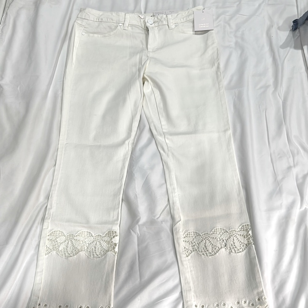 LC white women jeans,size 4.